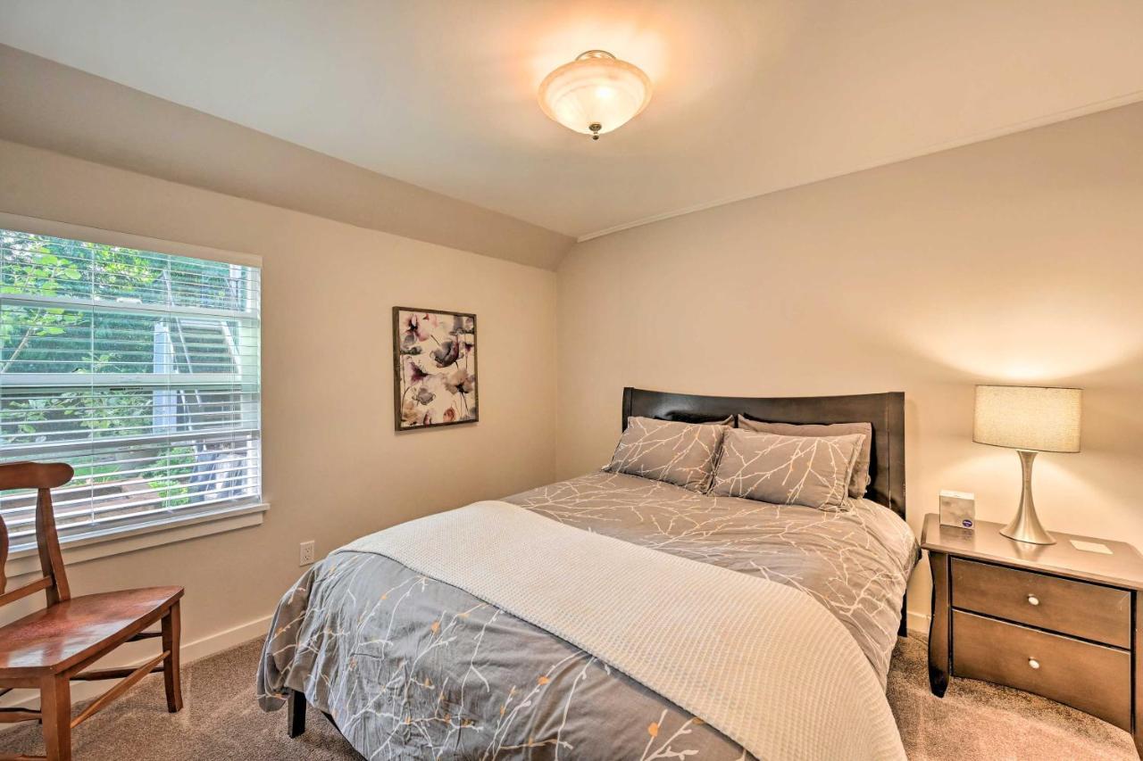 Family-Friendly Kirkland Home About 1 Mi To Downtown Eksteriør billede
